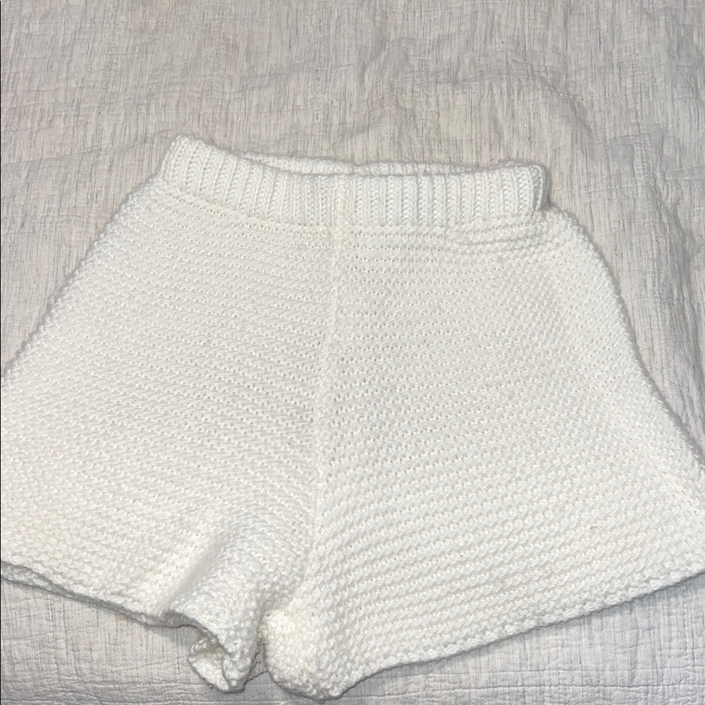 Sabo Skirt White Knit High Waist Shorts